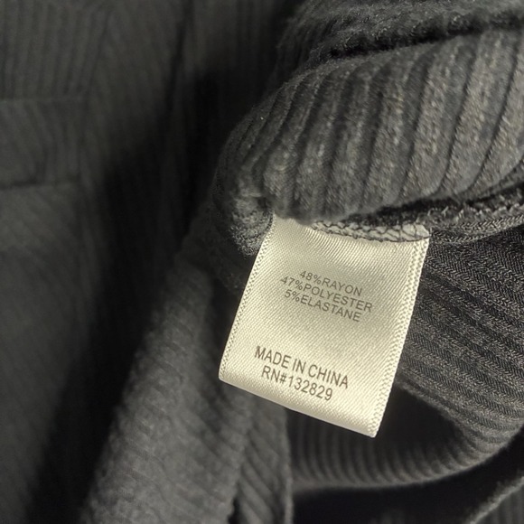 Majorelle Revolve Women's Medium Black Ribbed Long Puff Sleeve Bodysuit V Neck - Picture 4 of 8